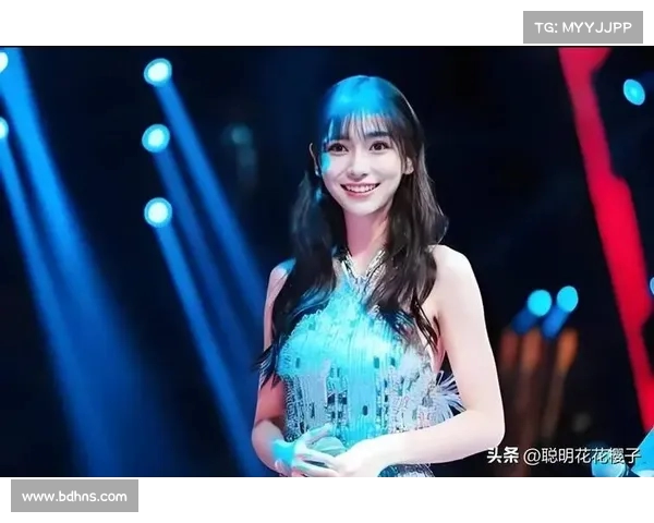杨颖直播间谄媚网红辛巴惹争议,辛巴一句“滚”引发热议(杨颖做过主播) 杨颖直播间谄媚网红辛巴惹争议,辛巴一句“滚”引发热议(杨颖做过主播)