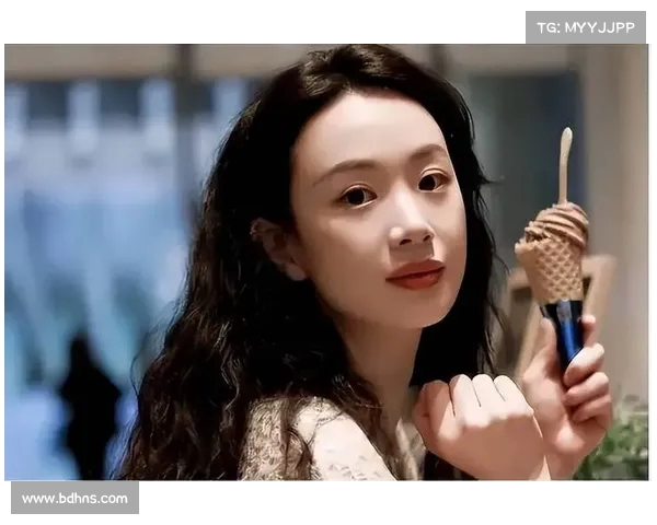低情商惹争议!李梦回击刘亦菲新剧评论,舆论指责其言辞不当(李梦拍戏现场) 低情商惹争议!李梦回击刘亦菲新剧评论,舆论指责其言辞不当(李梦拍戏现场)